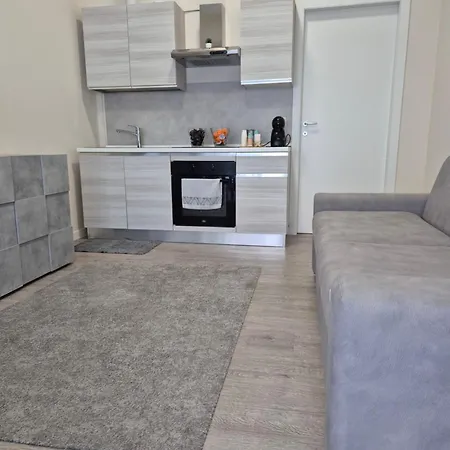 La Casa Di Peppe Apartment *